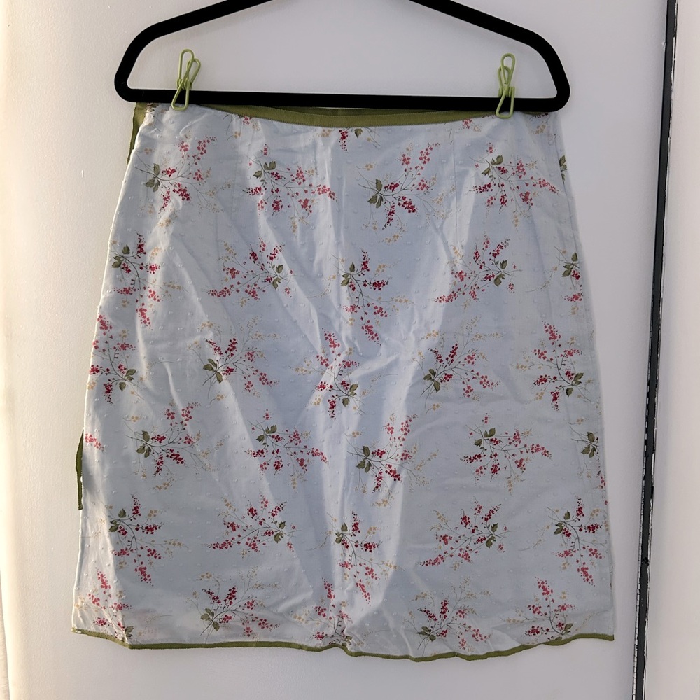 MAX STUDIO - NWT Floral Skirt